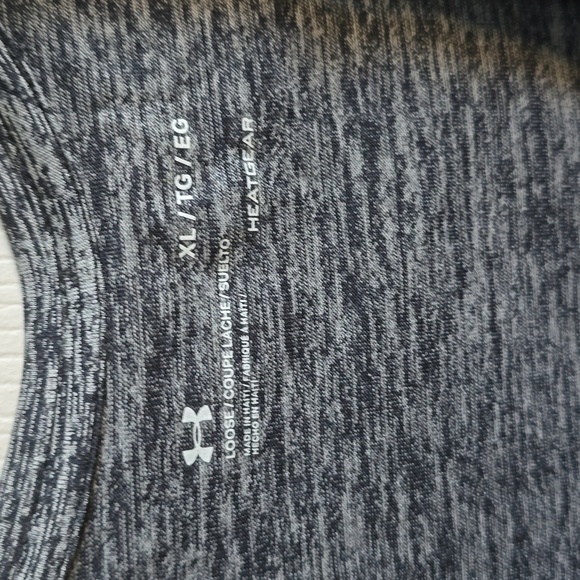 NWT Under Armour loose tank top - Picture 3 of 4